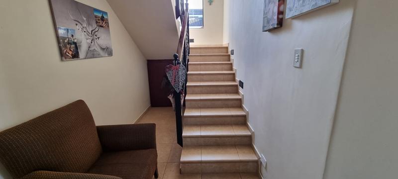 3 Bedroom Property for Sale in Reebok Western Cape